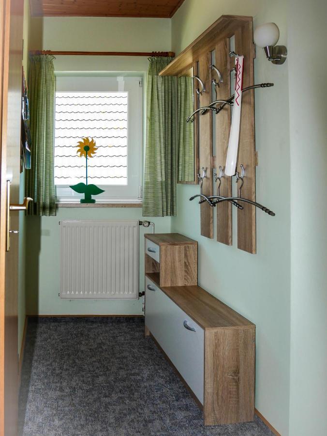 Ferienwohnung Am Dorfteich Fehmarn Exterior photo
